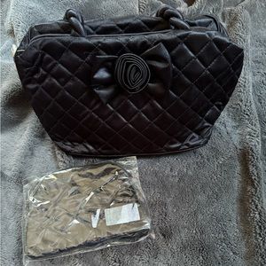 Naraya Black Handbag new with cosmetic pouch
